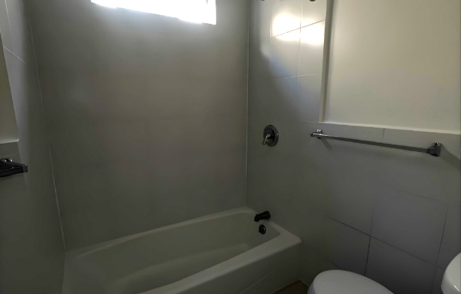 1557 W. 36th Place