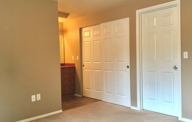 1 bed, 1 bath, $1,695, Unit # D 303