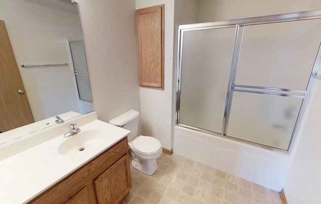 2 beds, 1 bath, 935 sqft, $1,110, Unit 310