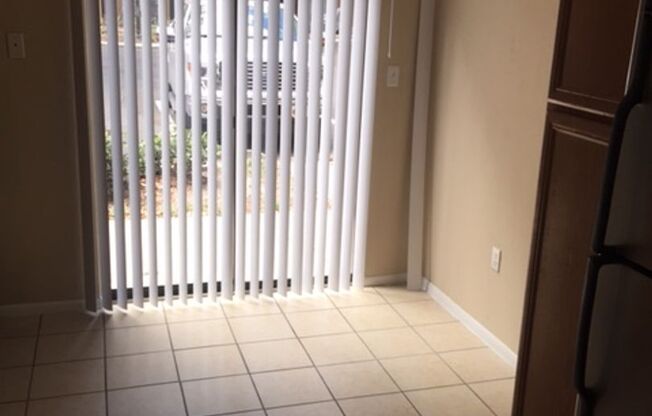 3 beds, 2.5 baths, $1,600, Unit # 310