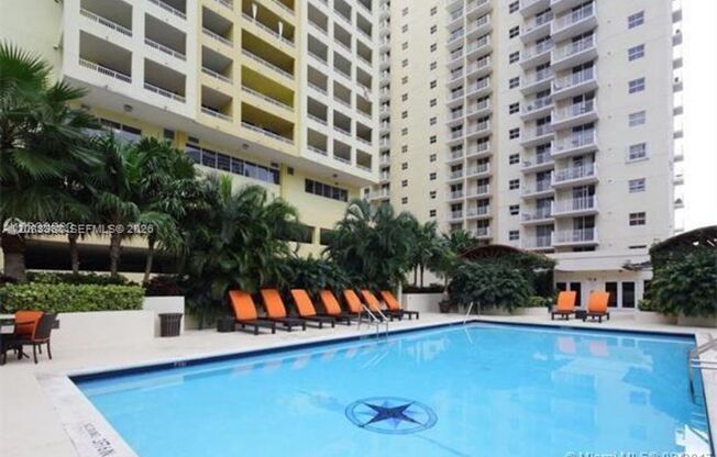 2 beds, 2 baths, $3,600, Unit # 1203