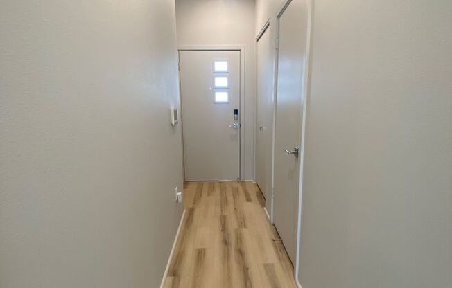 Brand New Flexible Live/Work Townhouse 3 Bed 3.5 Bath in Alana at Hoopili!
