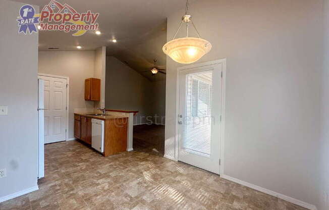 3301 W MURANO CT