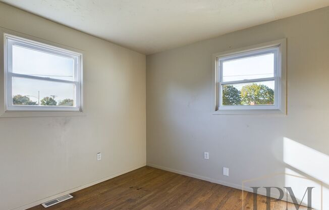 3 beds, 1 bath, $1,795