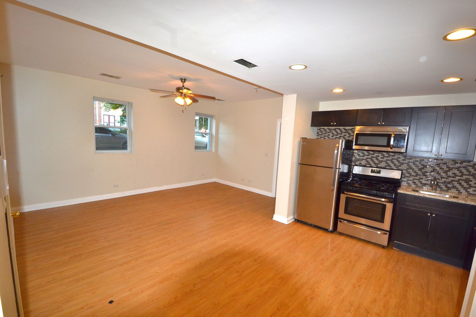 5000 N SAWYER