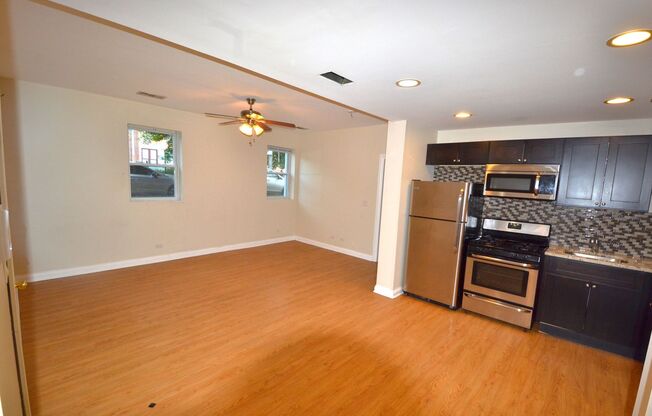 5000 N SAWYER