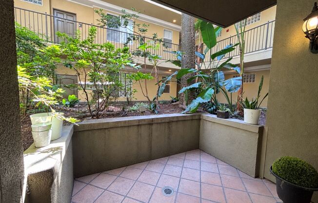 2 beds, 2 baths, 1,150 sqft, $3,398, Unit 112