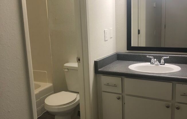 1 bed, 1 bath, 725 sqft, $934, Unit 209