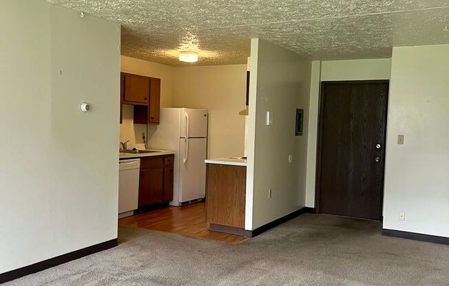 1 bed, 1 bath, 650 sqft, $750, Unit A113