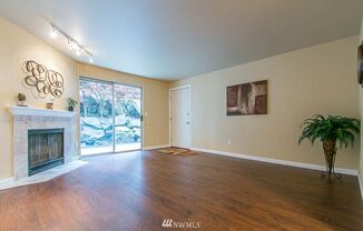 1 Bedroom 1 Bathroom + Amenities in Mountlake Terrace