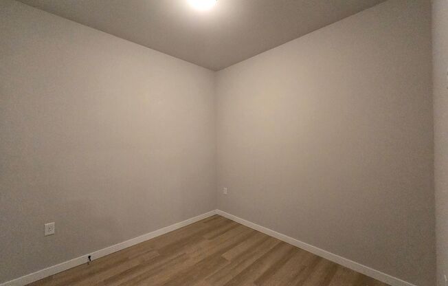 1 bed, 1 bath, 900 sqft, $2,060, Unit 8421-326