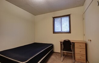 2 beds, 1 bath, $550