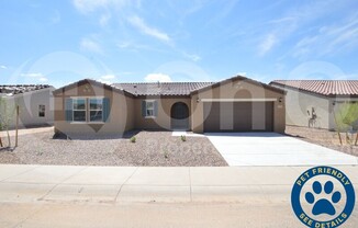 1523 E DESERT BREEZE DR