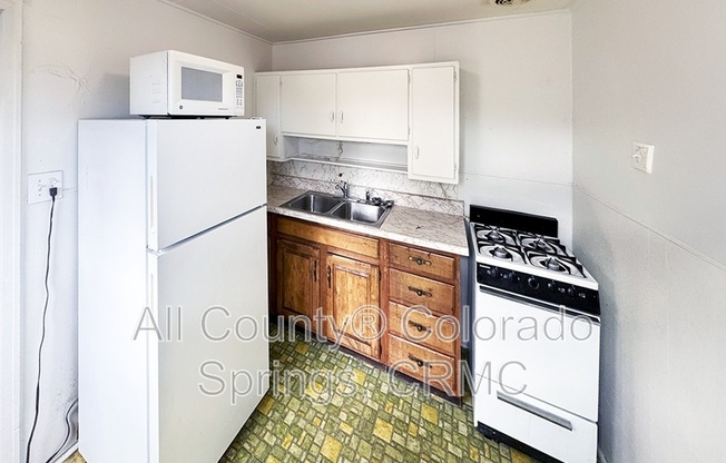 3620 5 W PIKES PEAK AVE