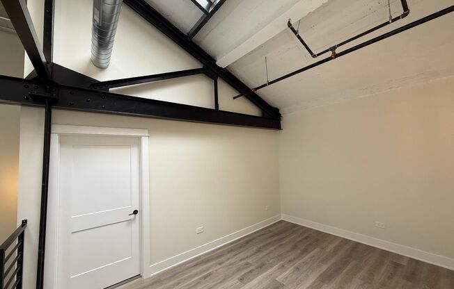 1 bed, 1.5 baths, 689 sqft, $3,395, Unit 209