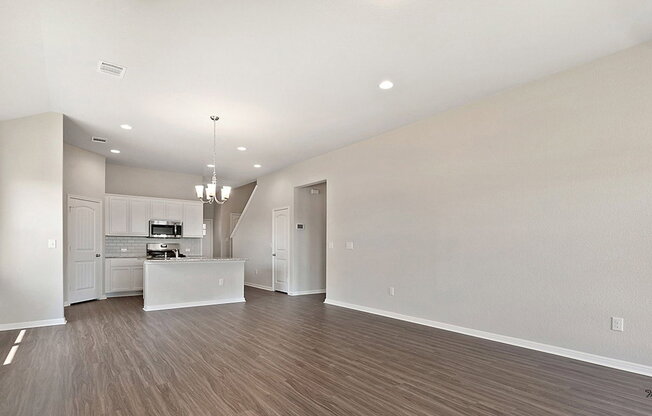 956 DUBINA AVE