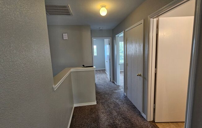 3 beds, 2.5 baths, 1,266 sqft, $1,450