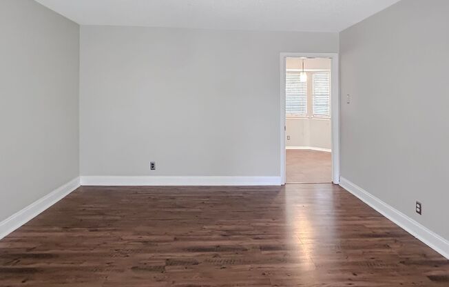 Charming 3-Bedroom Home in Sought-After Live Oak Village