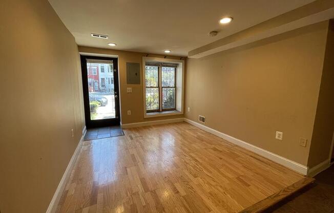 1424 11 ST