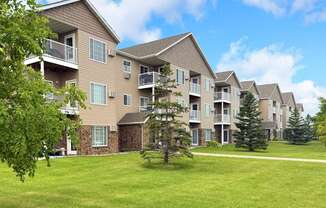 Maple Creek Apartments