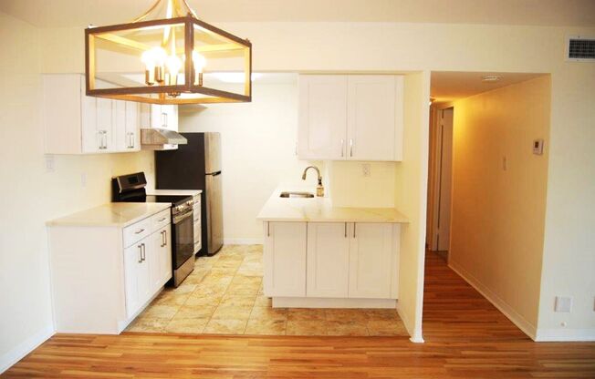 2 beds, 2 baths, $2,450, Unit # 813