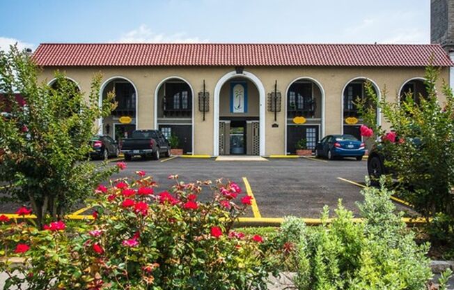 Courtyard Villas