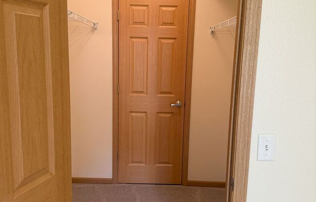 2 beds, 2 baths, 986 sqft, $998, Unit AC07N