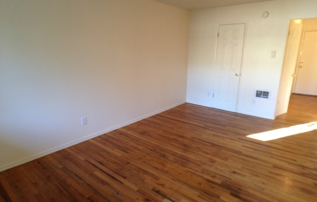 1 bed, 1 bath, $1,395, Unit 5511