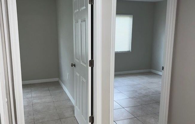 3 beds, 2 baths, 1,259 sqft, $1,850, Unit 844APE