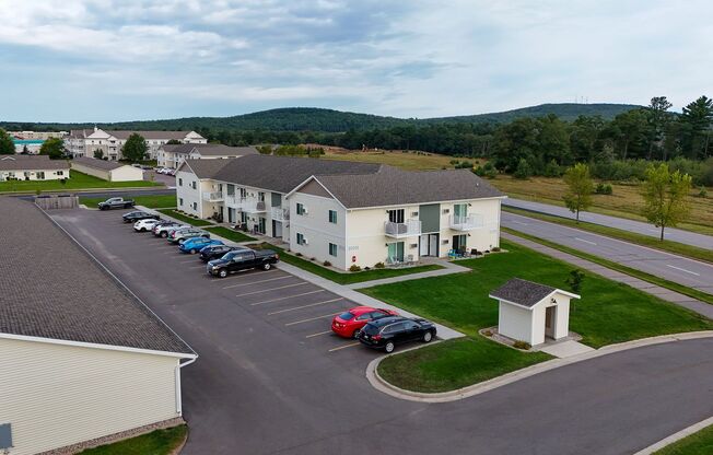 2 beds, 1 bath, 900 sqft, $1,595, Unit RO 10111-66