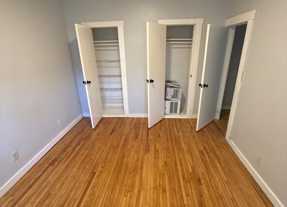 160 STRATHMORE