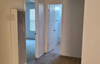 2 beds, 1 bath, $2,095, Unit #09