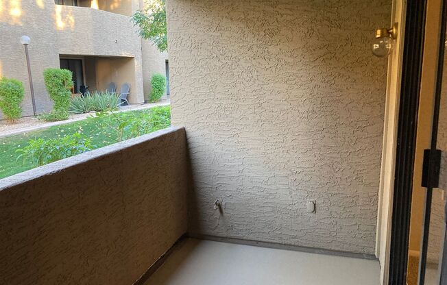 1 bed, 1 bath, 670 sqft, $1,175, Unit 101k