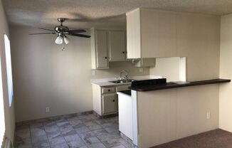 2 beds, 1 bath, 750 sqft, $2,500, Unit #B