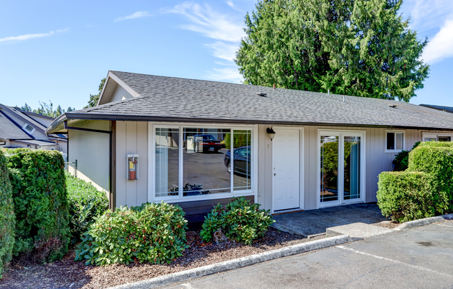 Jennings Lodge Apartments