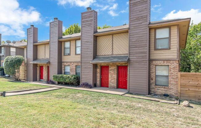 3808 3814 COATES CIR