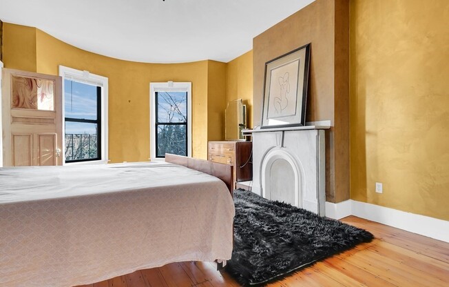 3 beds, 2.5 baths, 1,800 sqft, $7,900, Unit PH