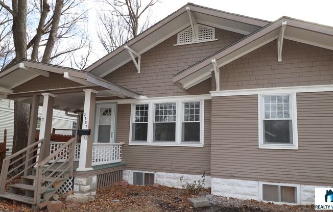 Quaint 2 Bedroom House for Rent