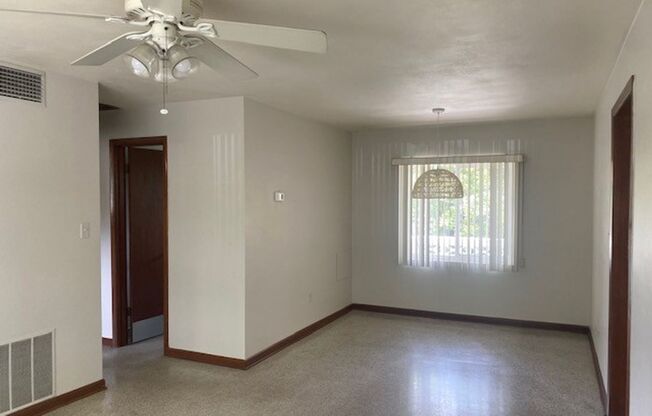 2 beds, 1 bath, 850 sqft, $1,499, Unit 1820