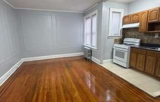 227 N ORATON PKWY
