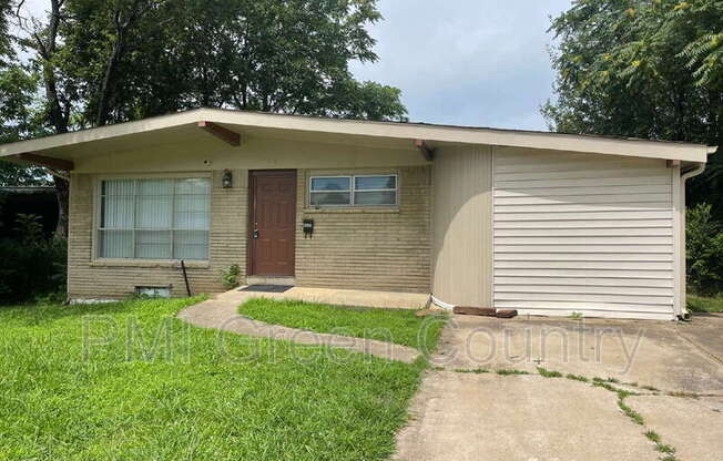5430 N FRANKFORT PL