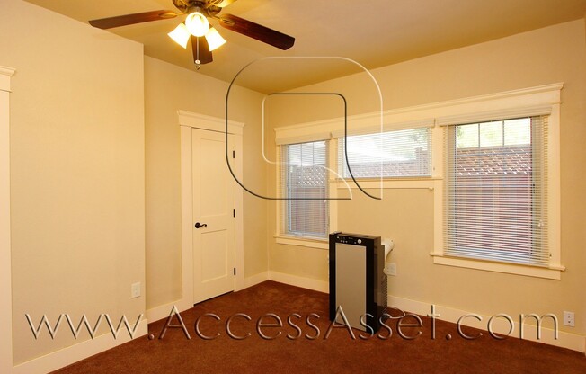 Studio, 1 bath, 252 sqft, $1,195, Unit 6