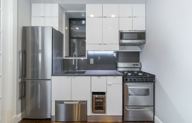4 beds, 1.5 baths, $8,495, Unit 2