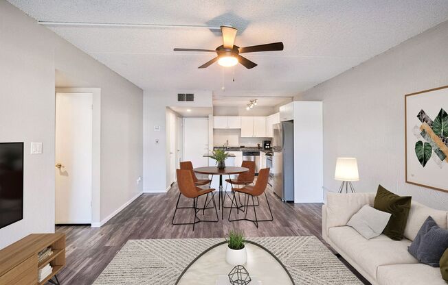 2 beds, 1 bath, 838 sqft, $1,299, Unit 311