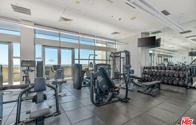 1 bed, 1.5 baths, 1,390 sqft, $4,200, Unit 1407