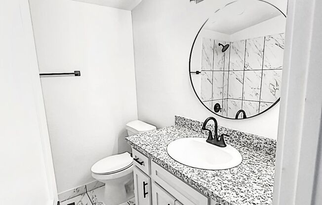 2 beds, 1 bath, 800 sqft, $1,200, Unit 5
