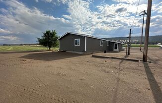 4 beds, 2 baths, $1,500