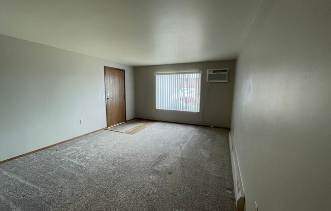 2721 Humboldt Rd