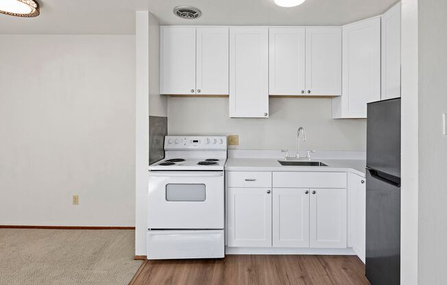 Outside Leasing - 1300 Lawton Street