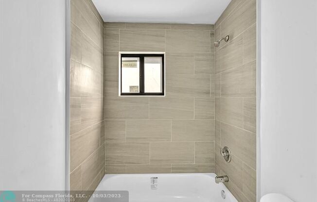 1396 NORTHWEST 60 ST
